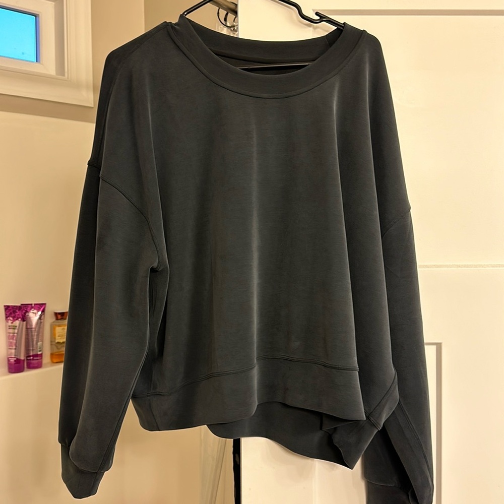 Lululemon softstreme crop